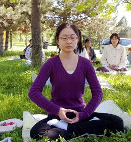 傑茜在多倫多最大的煉功點──美麗徑公園煉功點參加煉功