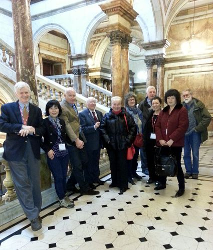 圖6：十一月二十八日，大衛•喬高和伊森•葛特曼在格拉斯哥市議會（Glasgow