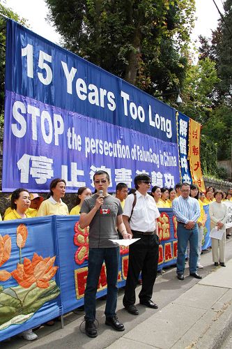 圖5：民主中國陣線代表陳先生表示，「信仰的力量，正義必將戰勝邪惡」