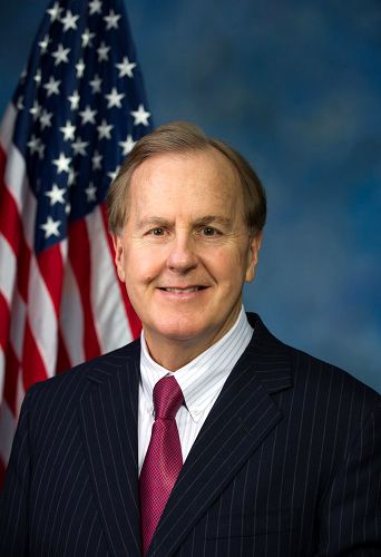 美國國會議員羅伯特﹒皮廷格（Robert Pittenger）