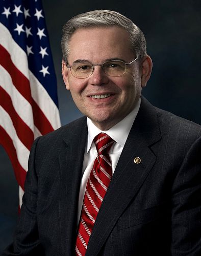 美國聯邦參議員羅伯特•梅南德斯（Robert Menendez）