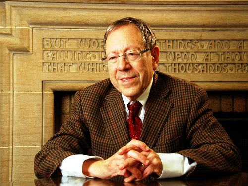 加拿大前司法部長、資深國會議員歐文•考特勒（Irwin Cotler）