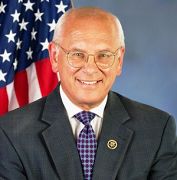 美國國會眾議員保羅‧唐克（Paul Tonko）