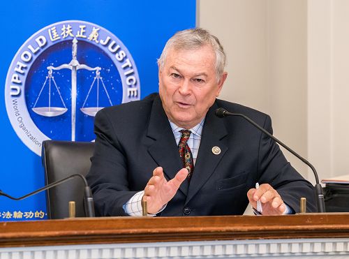 '圖1：美國國會眾議員羅拉巴克（Dana Rohrabacher）'