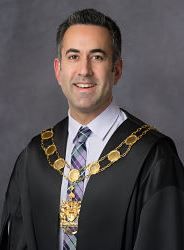 卑詩省基隆拿市（Kelowna）市長Colin Basran