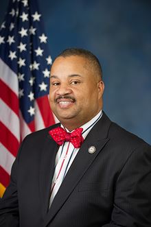 '圖6：美國新澤西州聯邦眾議員小唐納德﹒佩恩（Rep. Donald Payne， Jr.）致信聲援法輪功學員。'