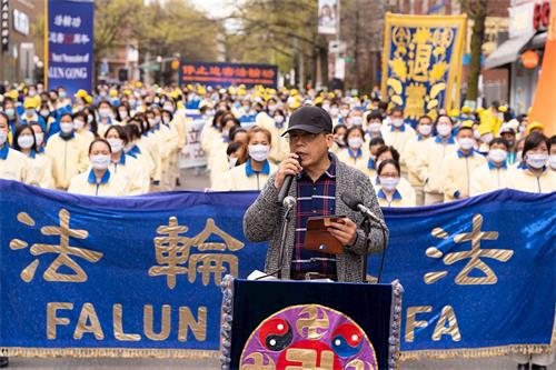 '圖10：獨立專欄作家戈壁東在集會上發言'