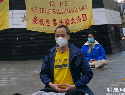 '圖7：新學員越南裔學員樸海阮（Phuc Hai Nguyen）感謝師父引領我走上修煉路'