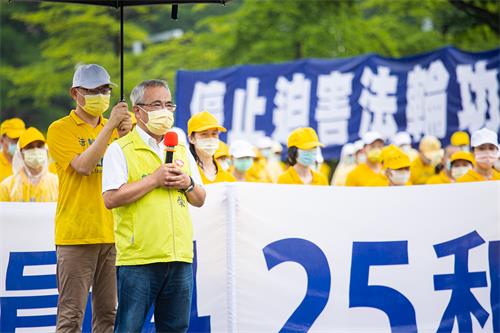 圖6：新北市議員陳世榮希望法輪功學員堅持真、善、忍的精神，集結善的力量。